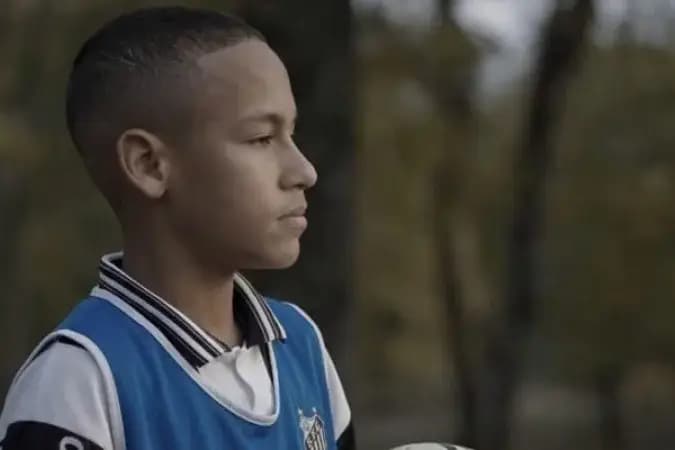 Neymar reage a vídeo sobre Copa de 2030 e leva a web à loucura