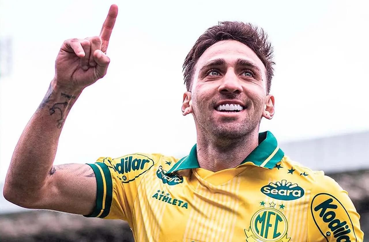Mirassol vence o Coritiba de virada e deixa o Z4 do Brasileirão
