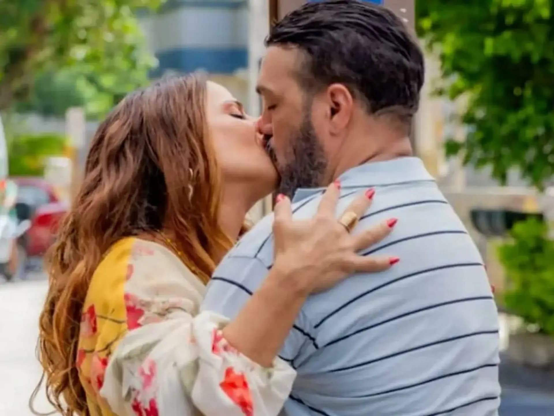 Belo abre o jogo sobre beijo com Viviane Araújo em 'Três Graças'