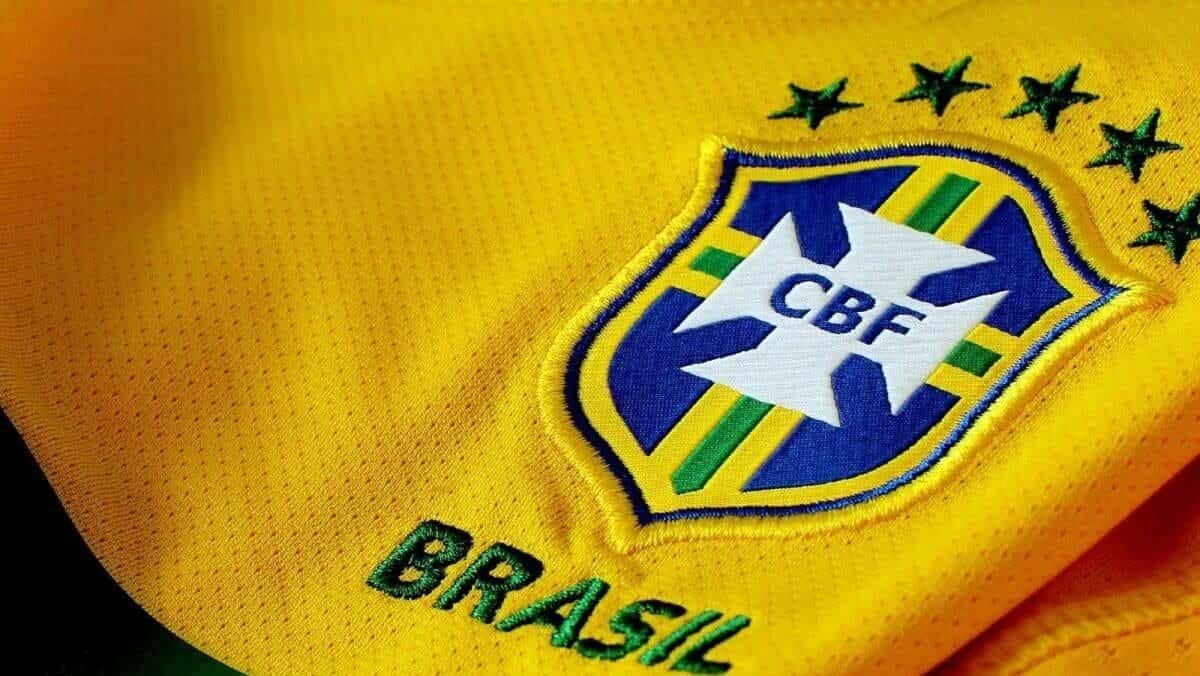 Seleção Brasileira encara rival França em jogo difícil antes do mundial