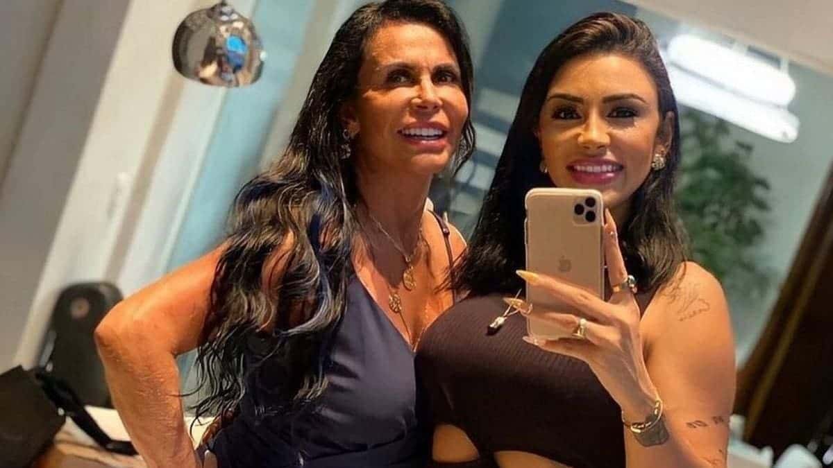 Gretchen emite nota avisando que Jenny Miranda não é sua filha