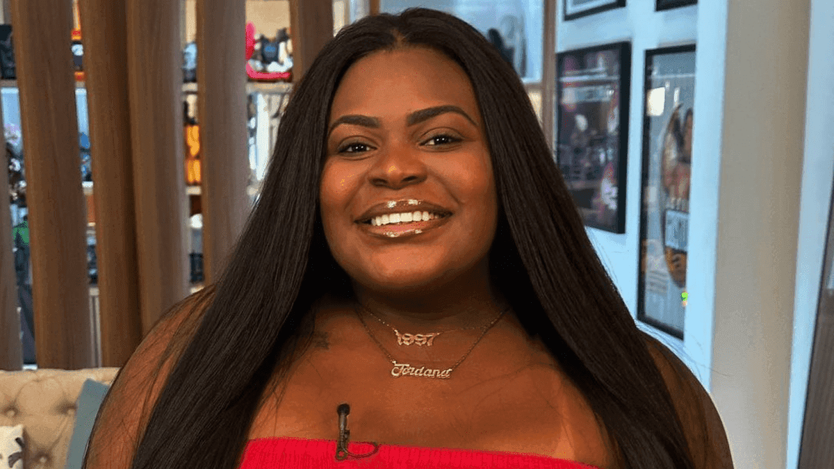 Jojo Todynho levanta suspeita de noivado