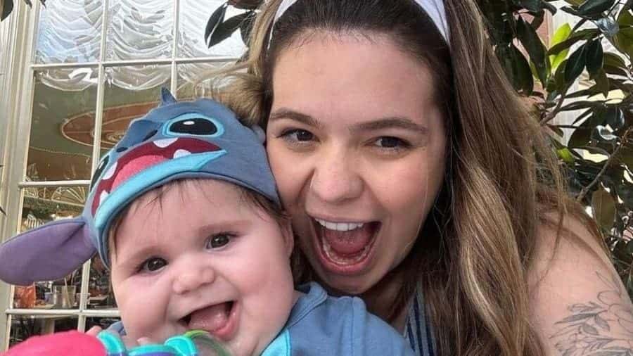 Viih Tube expõe ataques gordofóbicos contra a filha e rasga o verbo: “Isso é maldade”