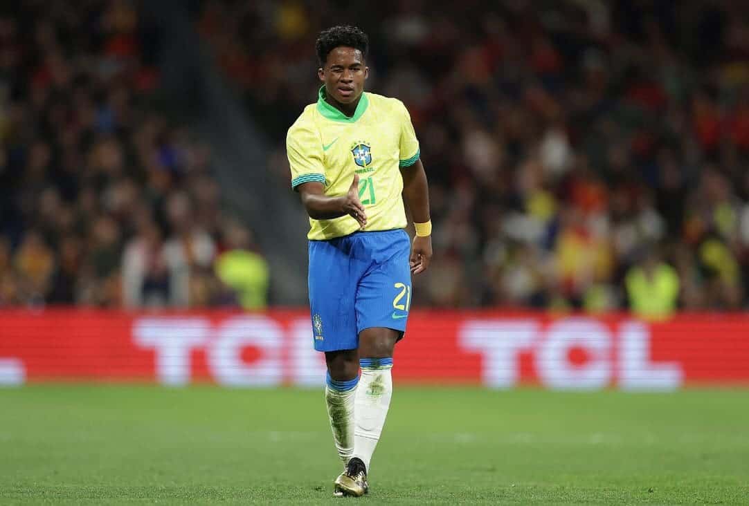 Muito além do gol! Endrick marca presença em campo e na internet