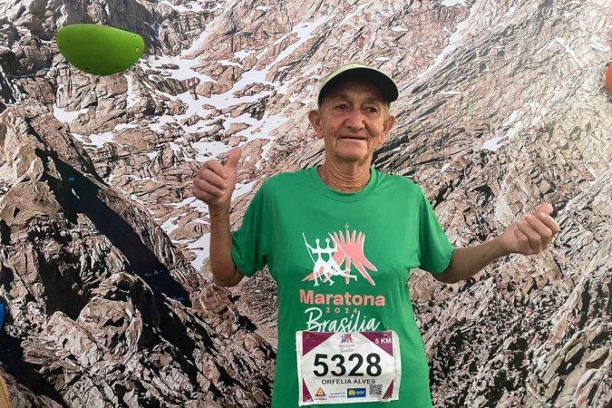 Vencedores de si mesmos: corredores celebram Brasília em maratona
