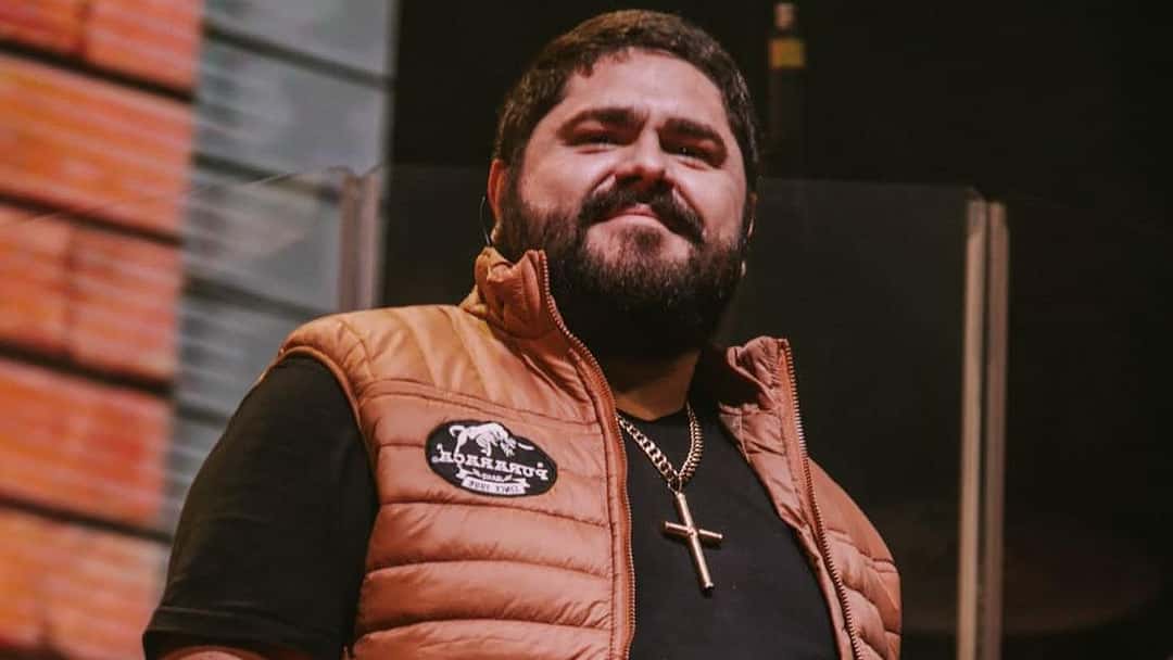 Cesar Menotti doa todo o seu guarda-roupa para vítimas da tragédia no RS