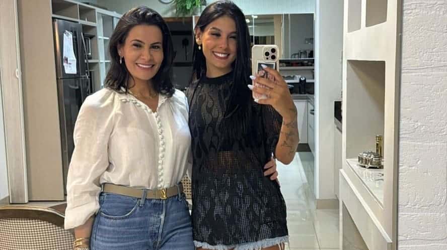 Dia das Mães: Ana Castela aproveita a data e divide o palco com a mãe