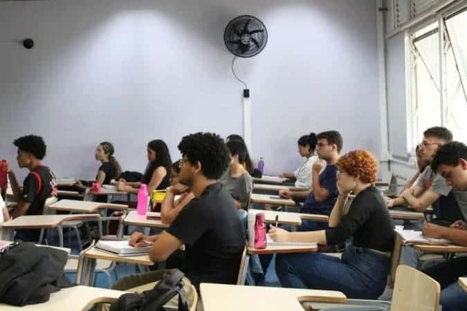 Confira quais concursos vão abrir inscrições em junho