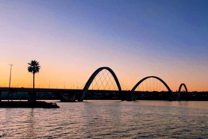 DF continua com calor pela manhã e frio à noite; veja previsão