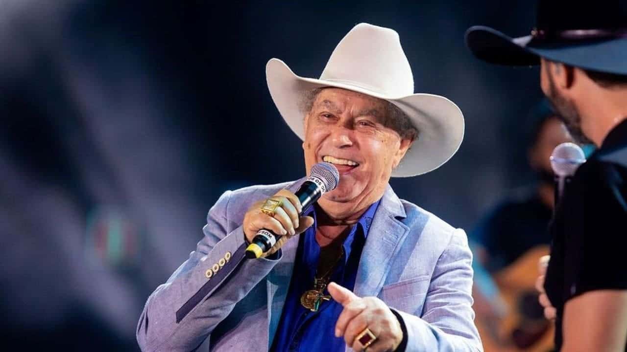 Milionário, da dupla com José Rico, se pronuncia após sair da UTI