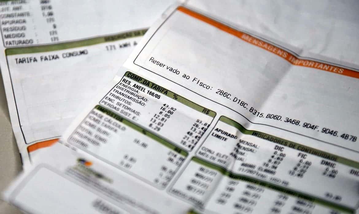 Bandeira verde deixa conta de energia mais barata em todo país em agosto