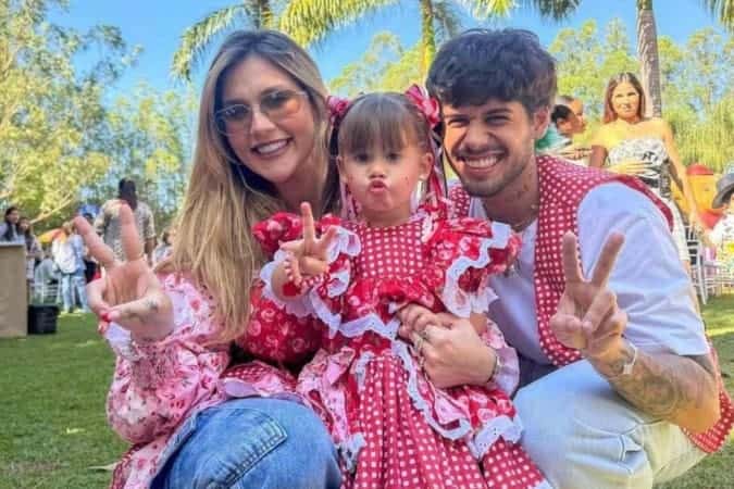 Virginia presenteia Leonardo com lancha e gera climão familiar