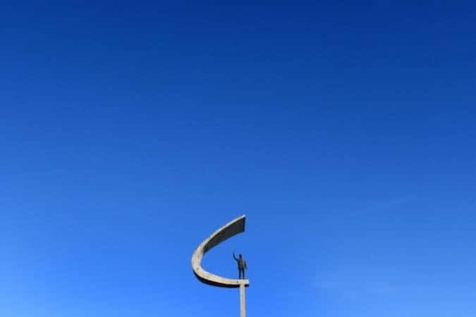 Julho se despede com tempo ensolarado, frio e seco no DF