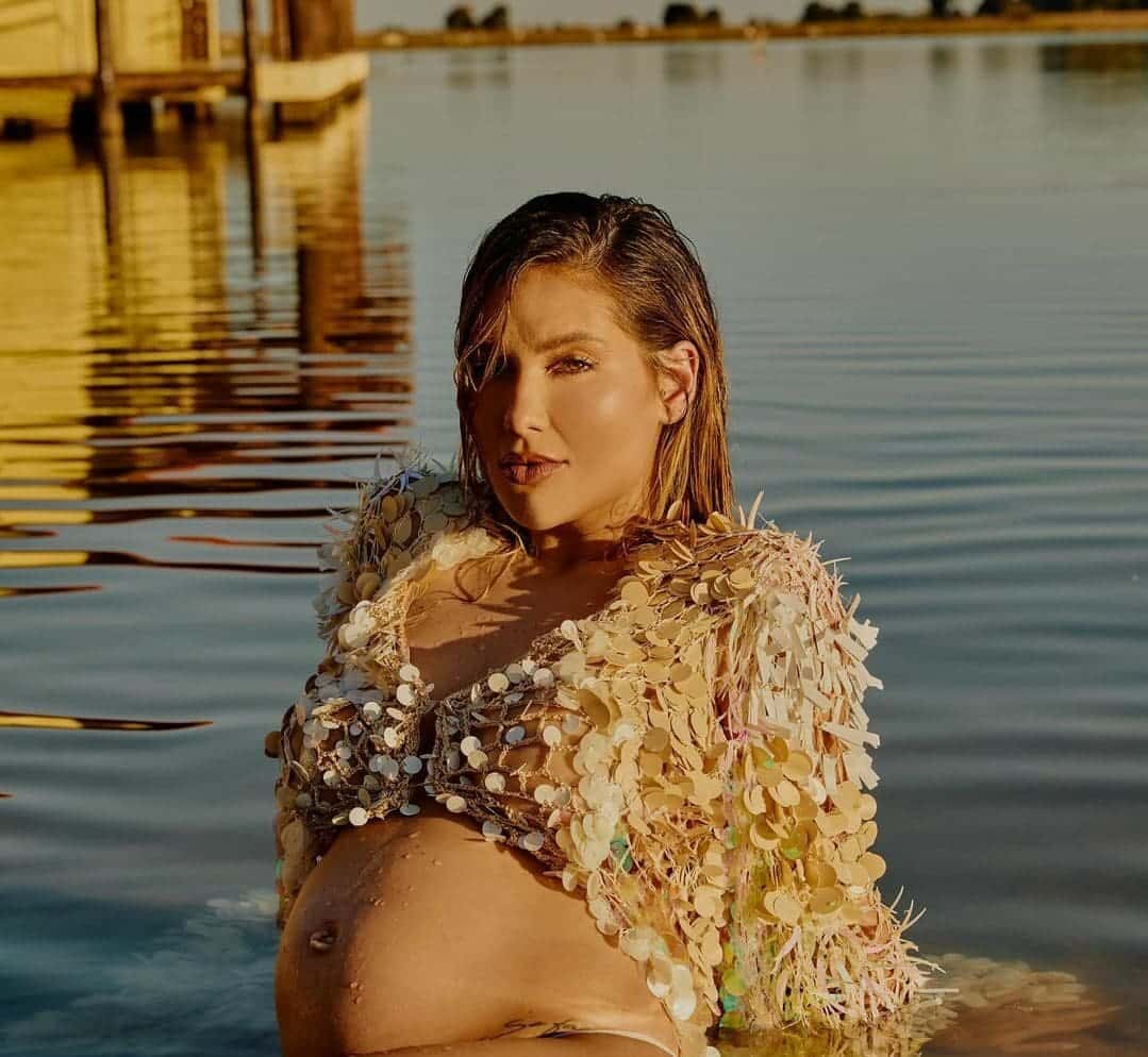 Virginia Fonseca faz ensaio de 8 meses no lago da fazenda de Leonardo