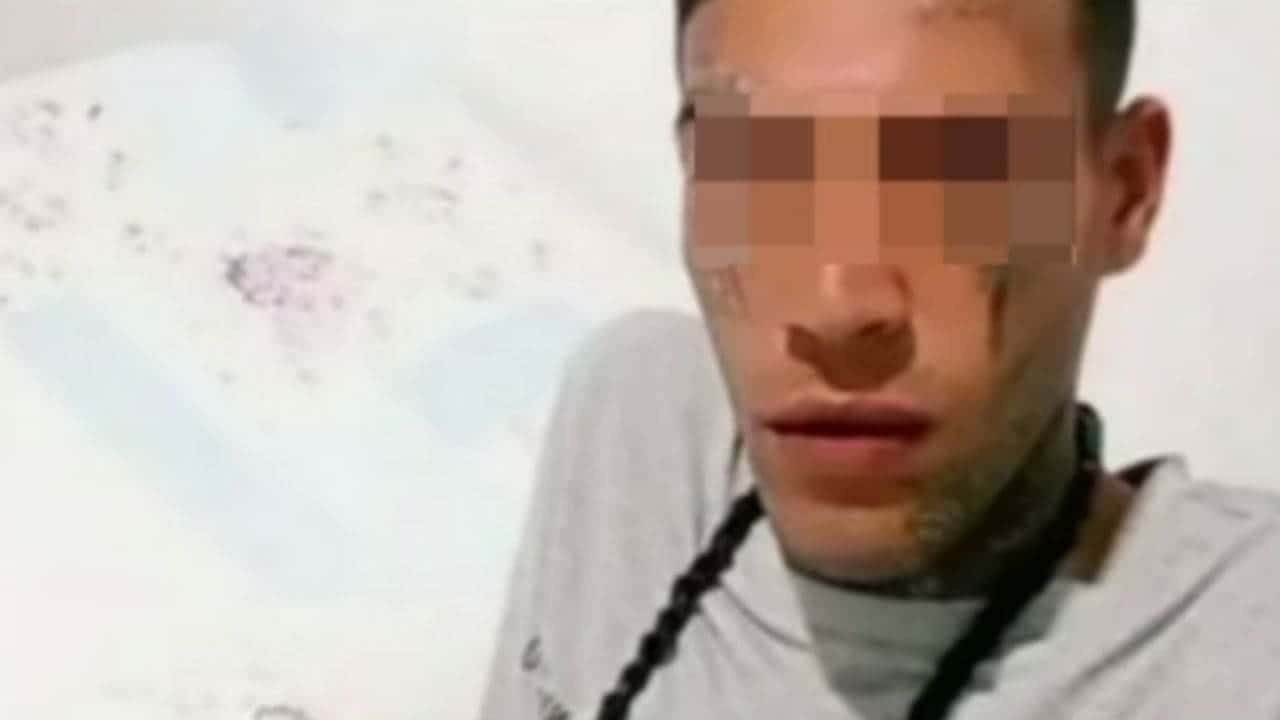 Criança de 4 anos é espancada e jogada da escada pelo padrasto