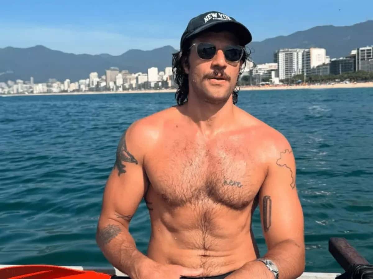 Chay Suede: De calouro do Ídolos à galã das novelas da Globo