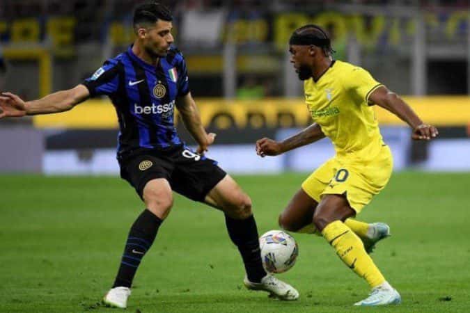 Botafogo desiste da contratação de Taremi