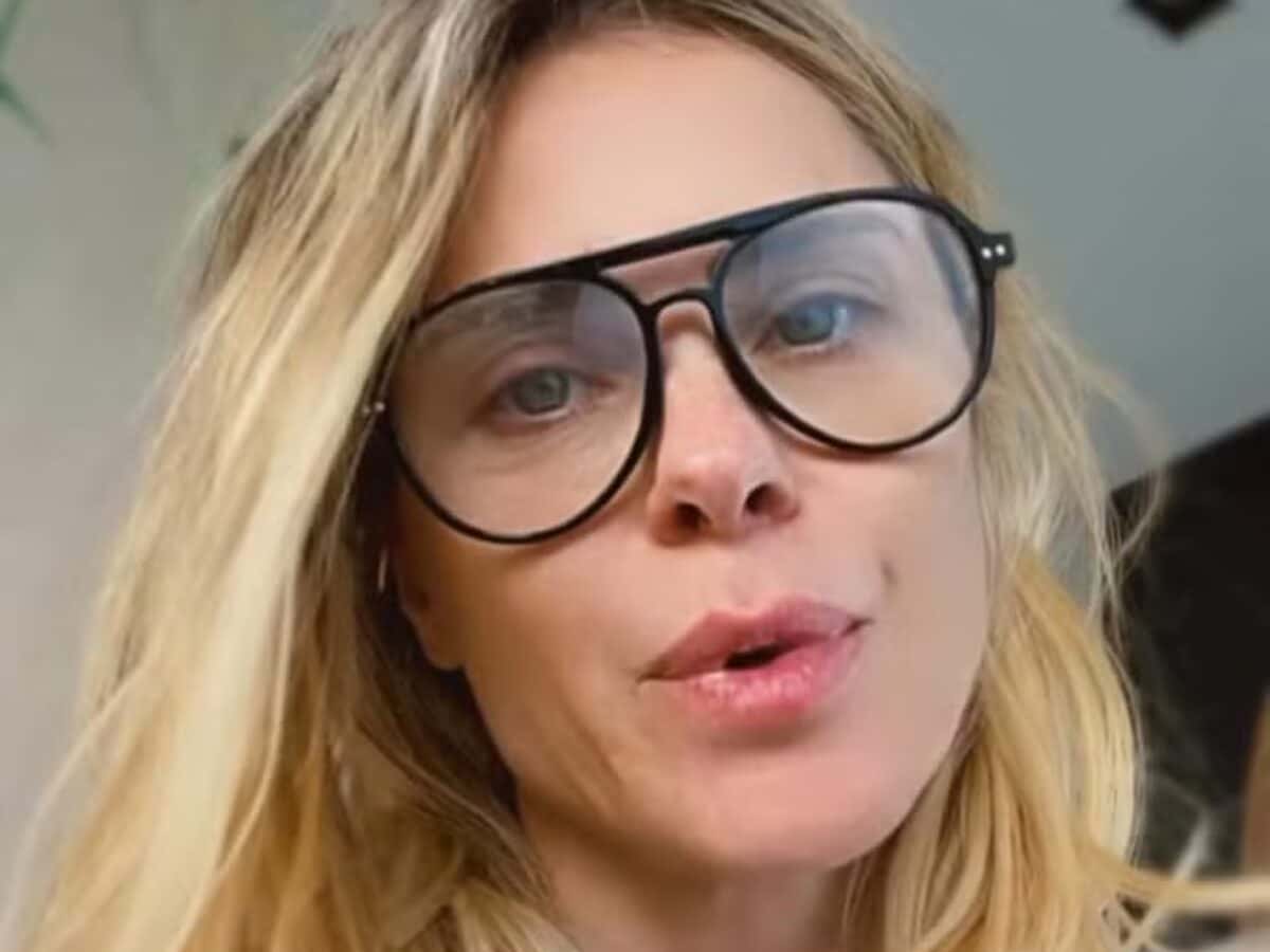 Carolina Dieckmann rebate críticas após revelar que seu filho não come açúcar