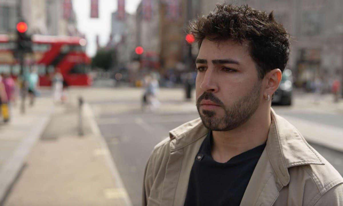 O brasileiro que filma ladrões de celulares em Londres: ‘mais eficaz que a polícia’