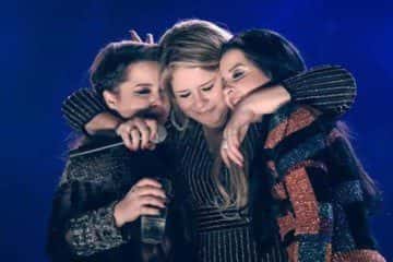 Maiara faz desabafo comovente ao expor saudade Marilia Mendonça em show