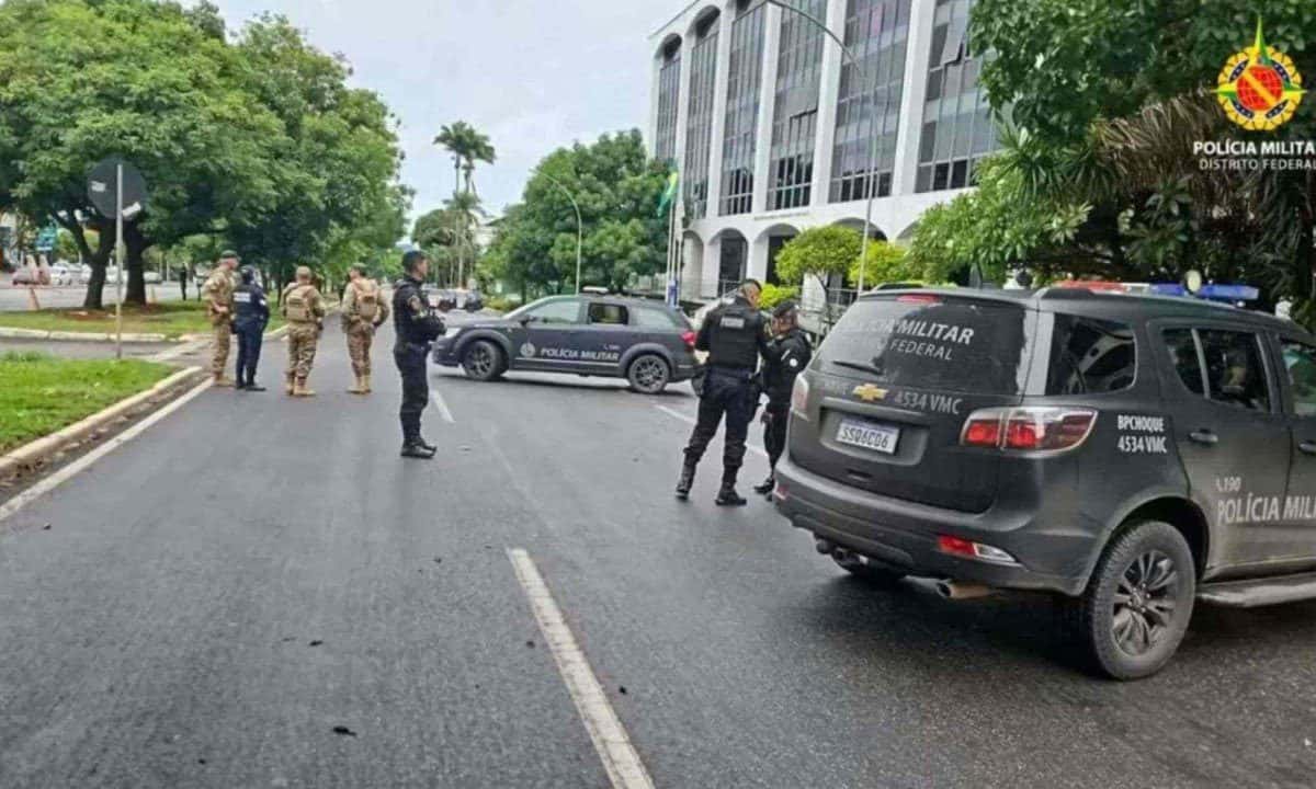 Alerta de bomba mobiliza Bope em frente a prédio federal em Brasília