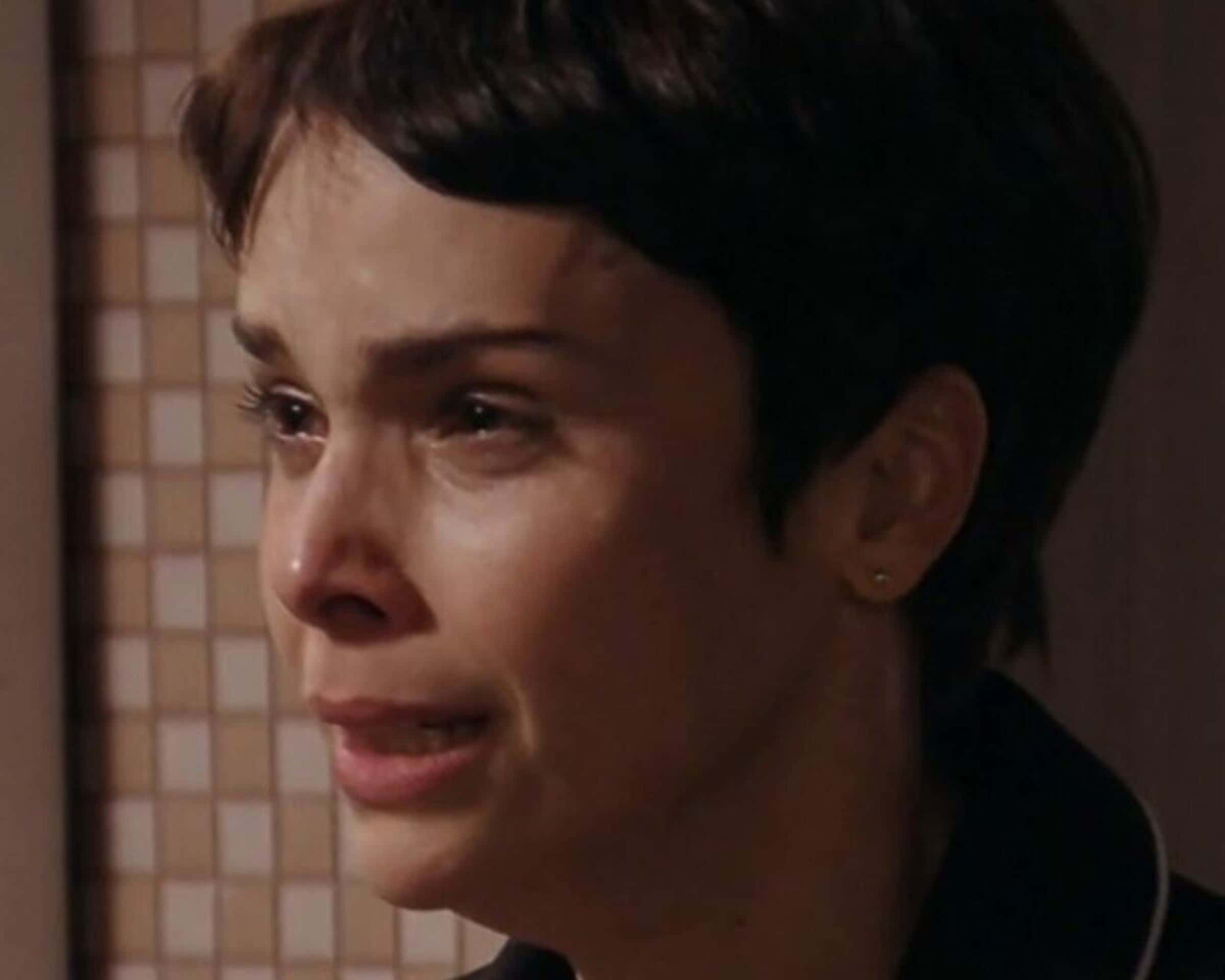 Globo quer participação curta de Débora Falabella em sequência de novela