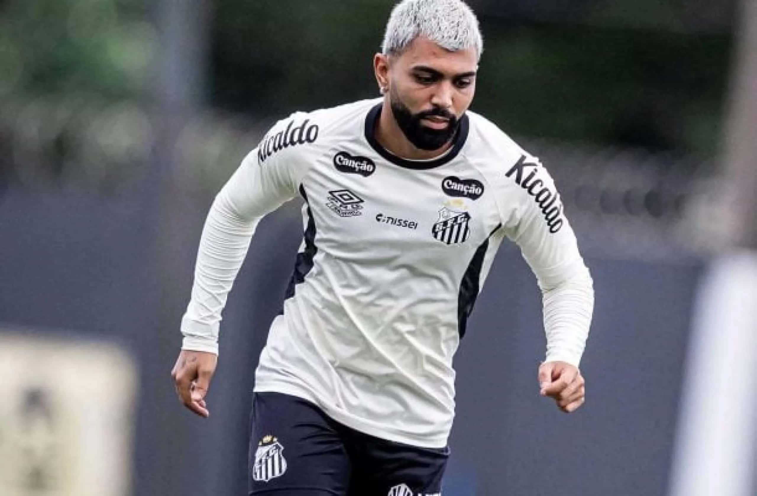 Gabigol treina no Santos e fica à disposição para o clássico