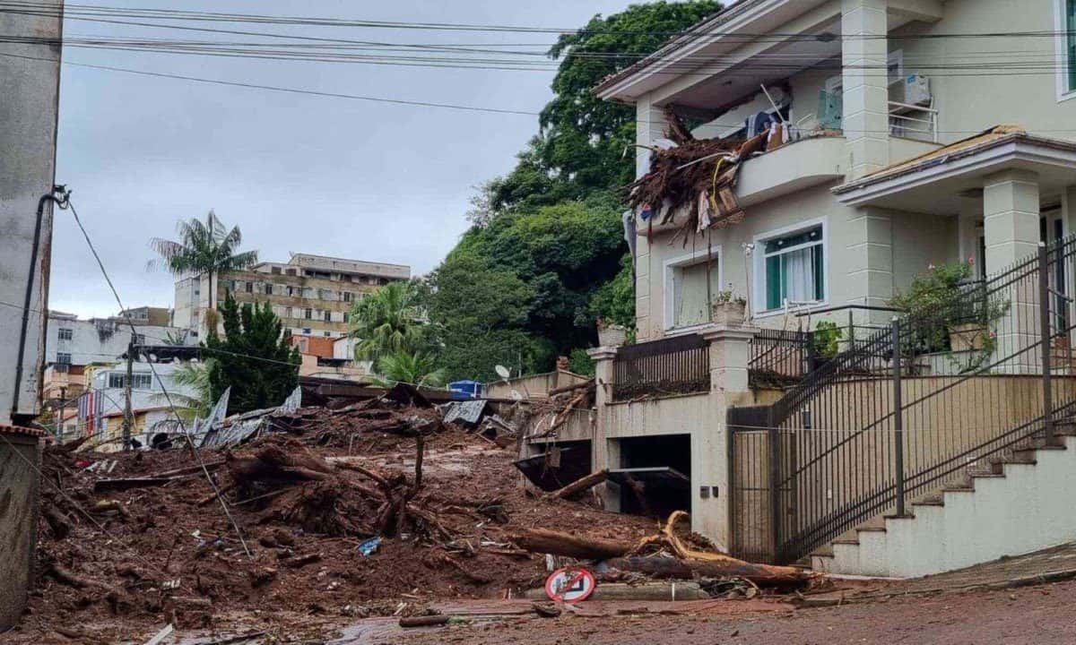 Sobe para 36 o número de mortes causadas pela chuva na Zona da Mata