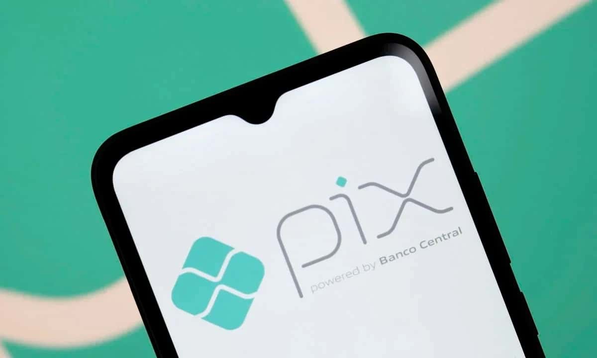 BTG suspende Pix após ataque hacker desviar R$ 100 milhões