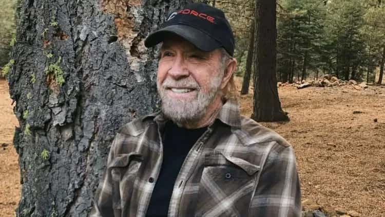 Herança de Chuck Norris: quanto vale a fortuna e quem deve receber