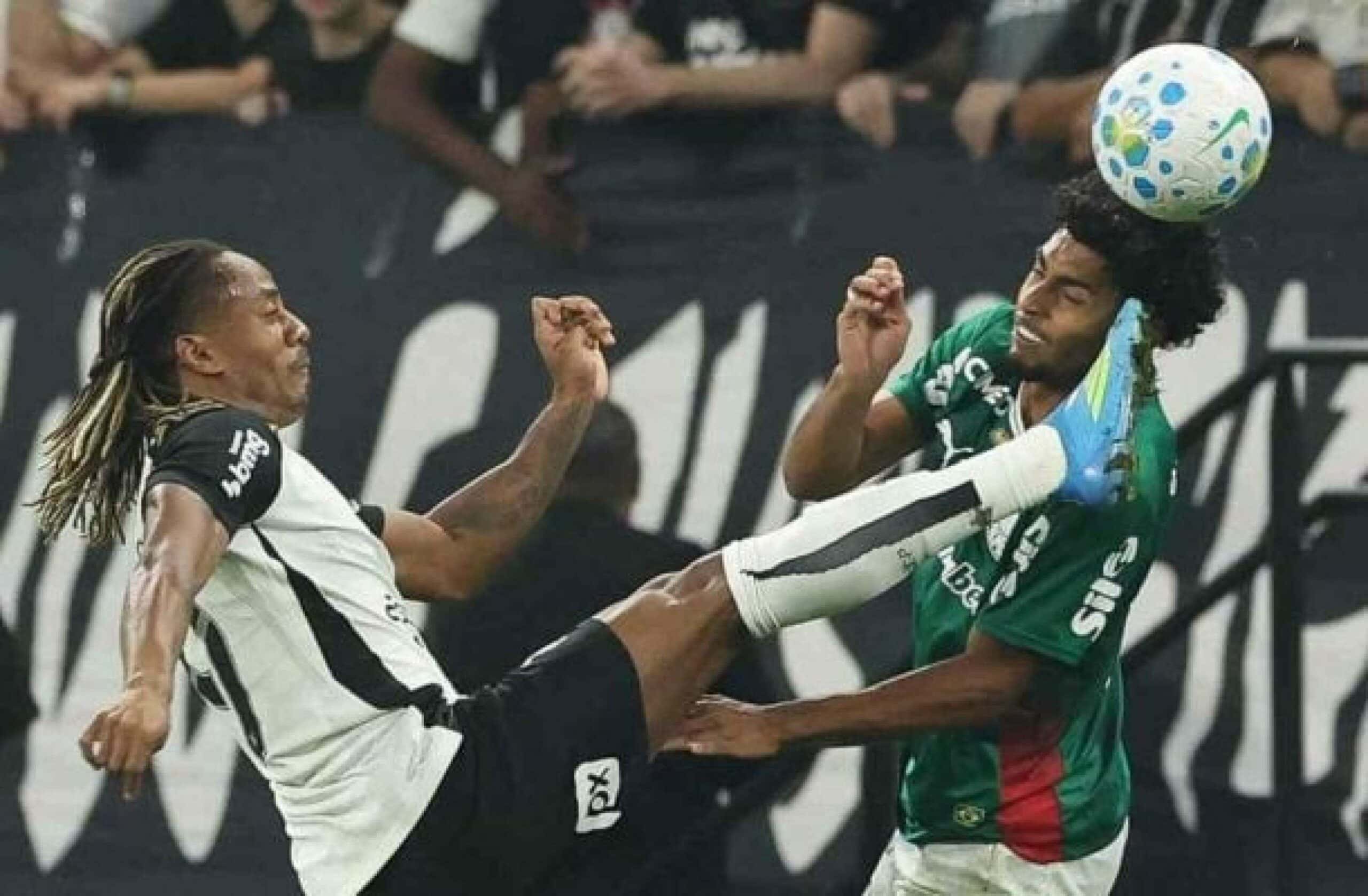Corinthians e Palmeiras trocam acusações de agressões após clássico