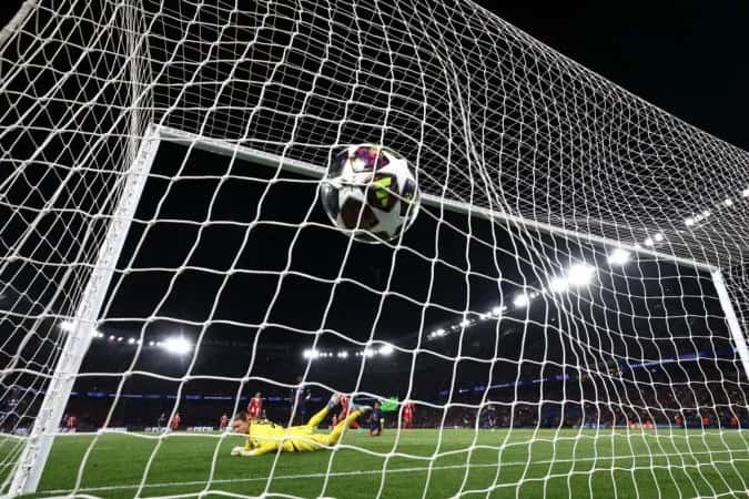 PSG 5 x 4 Bayern iguala recorde de gols em um só jogo de semi da Champions