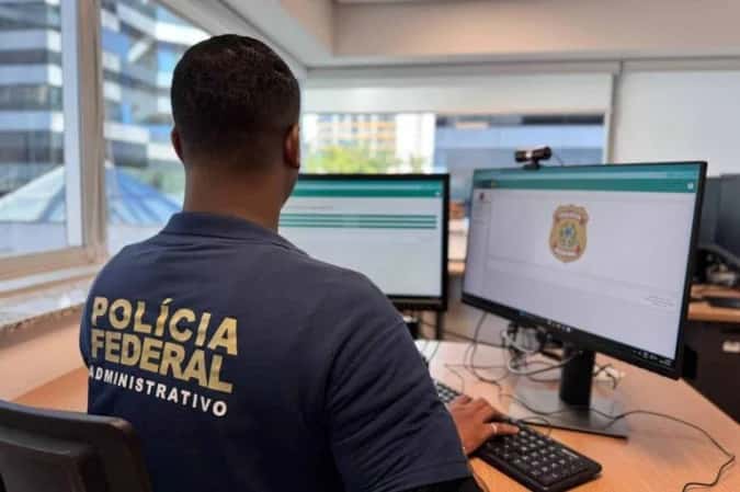 PF define datas para proprietários de arma de fogo renovarem o certificado