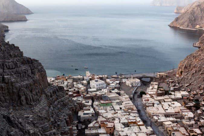 Exército dos EUA afirma que iniciará bloqueio de portos do Irã nesta segunda (13/4)