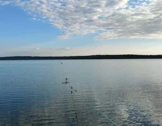 Represa Três Marias chega a nível máximo sem abrir as comportas