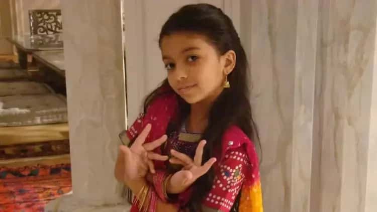 Ex-atriz mirim da Globo posa ao lado do filho de 7 anos; veja como ela está