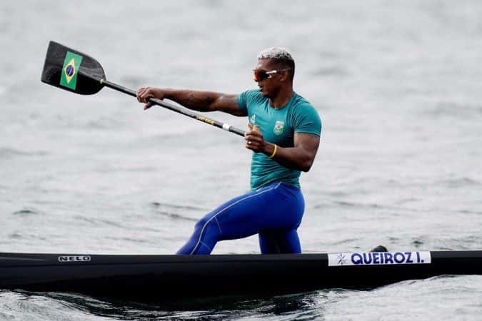 Isaquias Queiroz ganha ouro na etapa da Alemanha da Copa do Mundo de canoagem