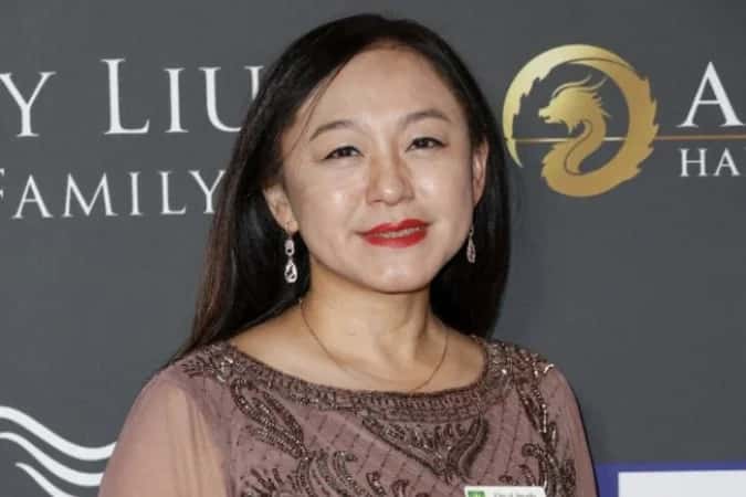 Prefeita de cidade californiana confessa ser agente da China e renuncia