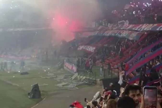 Jornais internacionais repercutem confusão em jogo do Flamengo