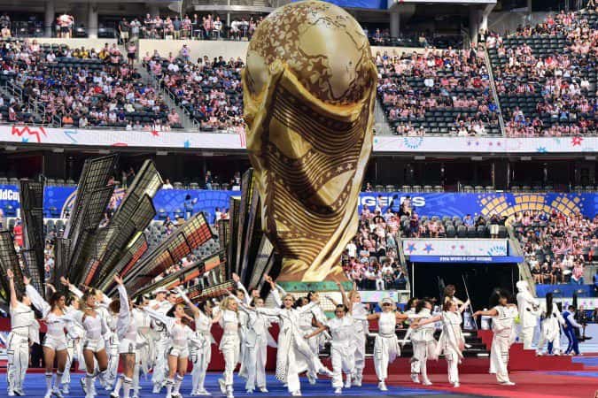 Anitta, Shakira e gafe na “taça” marcam aberturas da Copa 2026