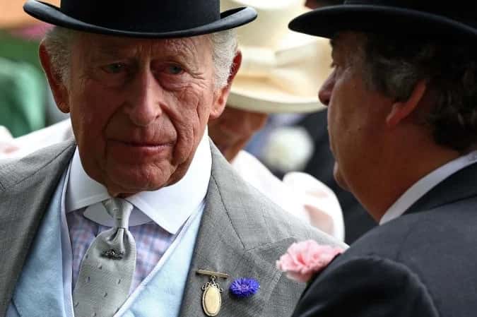 Rei Charles III será primeiro monarca britânico a divulgar impostos