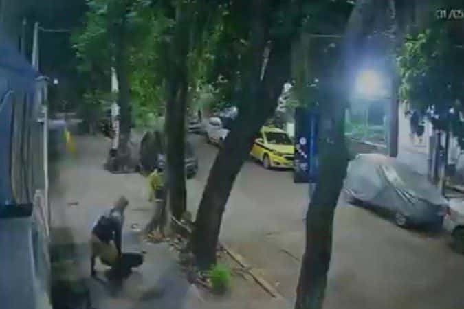 Câmeras registram ação suspeita antes de mulher cair em bueiro no Rio
