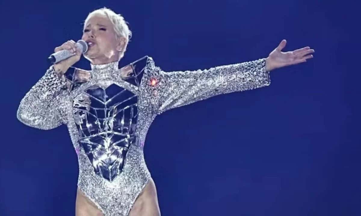 Xuxa rebate críticas sobre figurino: ‘Último voo da virilha’