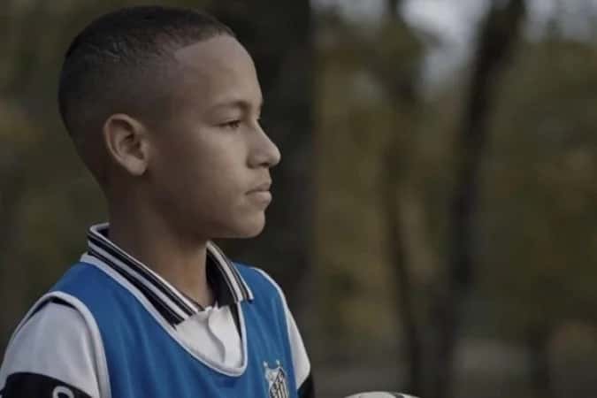 Neymar reage a vídeo sobre Copa de 2030 e leva a web à loucura