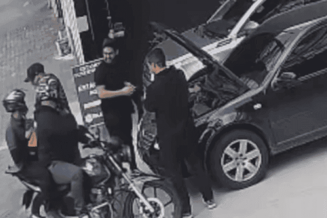 Policial de folga atira em homens que ‘brincaram’ de assaltá-lo