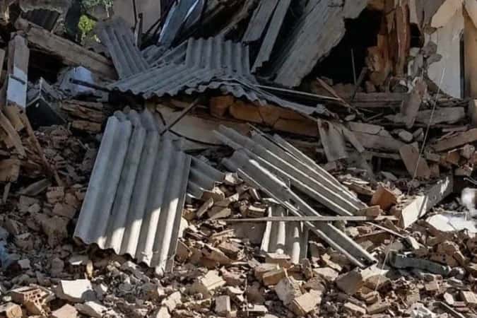 Imóvel desaba e deixa feridos em Governador Valadares