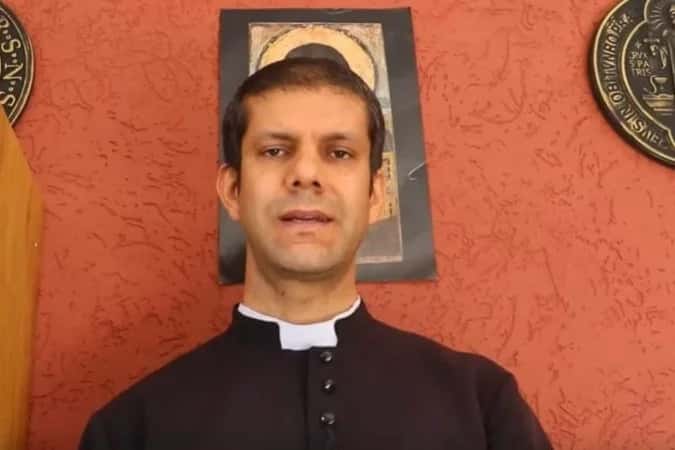 Padres brasileiros são excomungados em meio a conflito entre Vaticano e grupo ultraconservador