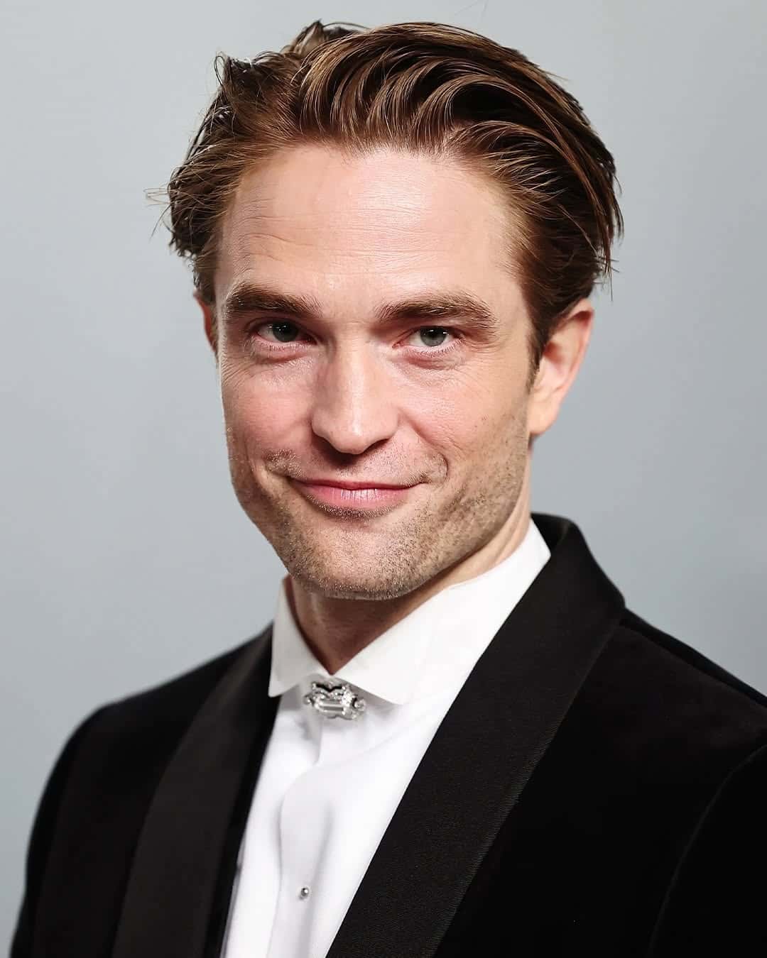 Robert Pattinson interpreta caçador de pedófilos inspirado em caso real